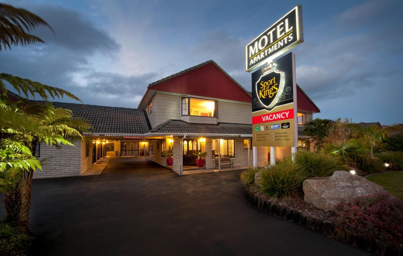 Sport Of Kings Motel Роторуа Экстерьер фото